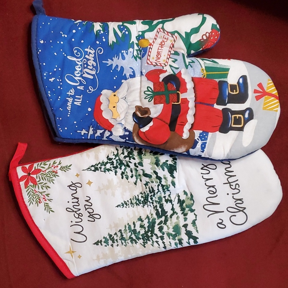 Oven Mitts‎
